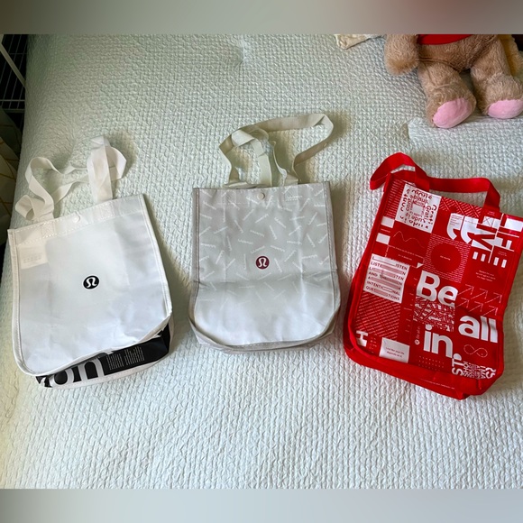 lululemon athletica Handbags - Lululemon Reusable Bags (Set of 3)